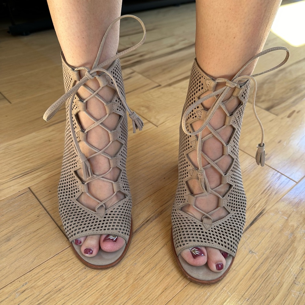 Frye Lace Up Sandals - Picture 6 of 7